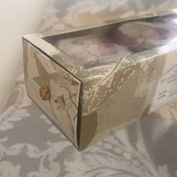 SET OF 3 CHERUB CANDLES SET - Picture 3 of 7